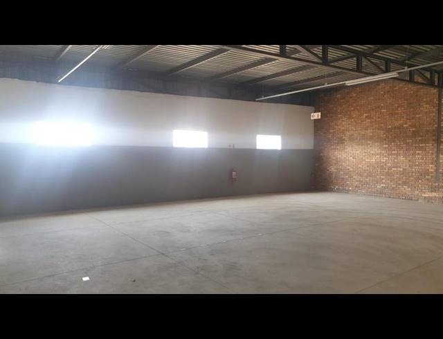 INDUSTRIAL PROPERTY TO RENT IN SILVERTON